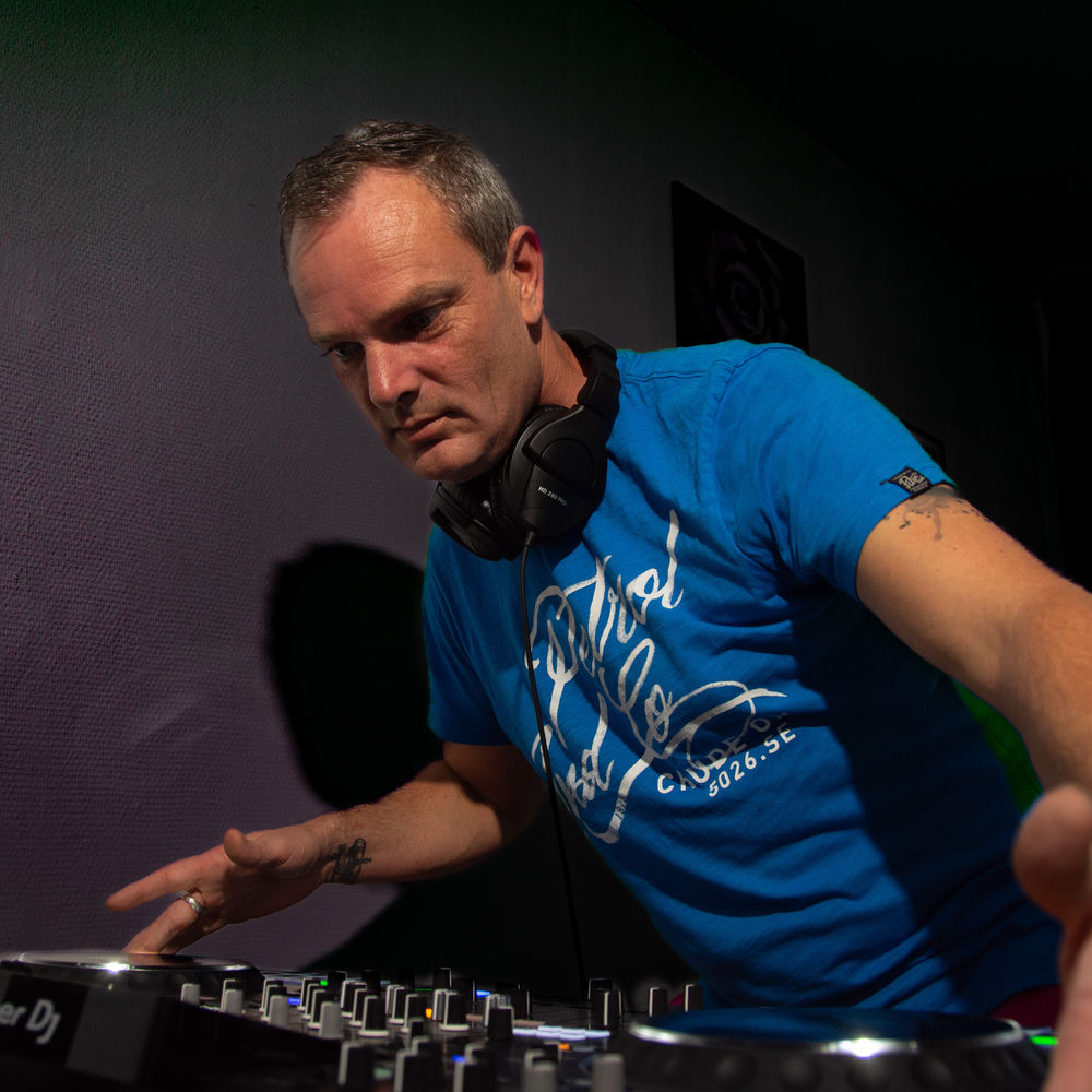 DJ Perroz