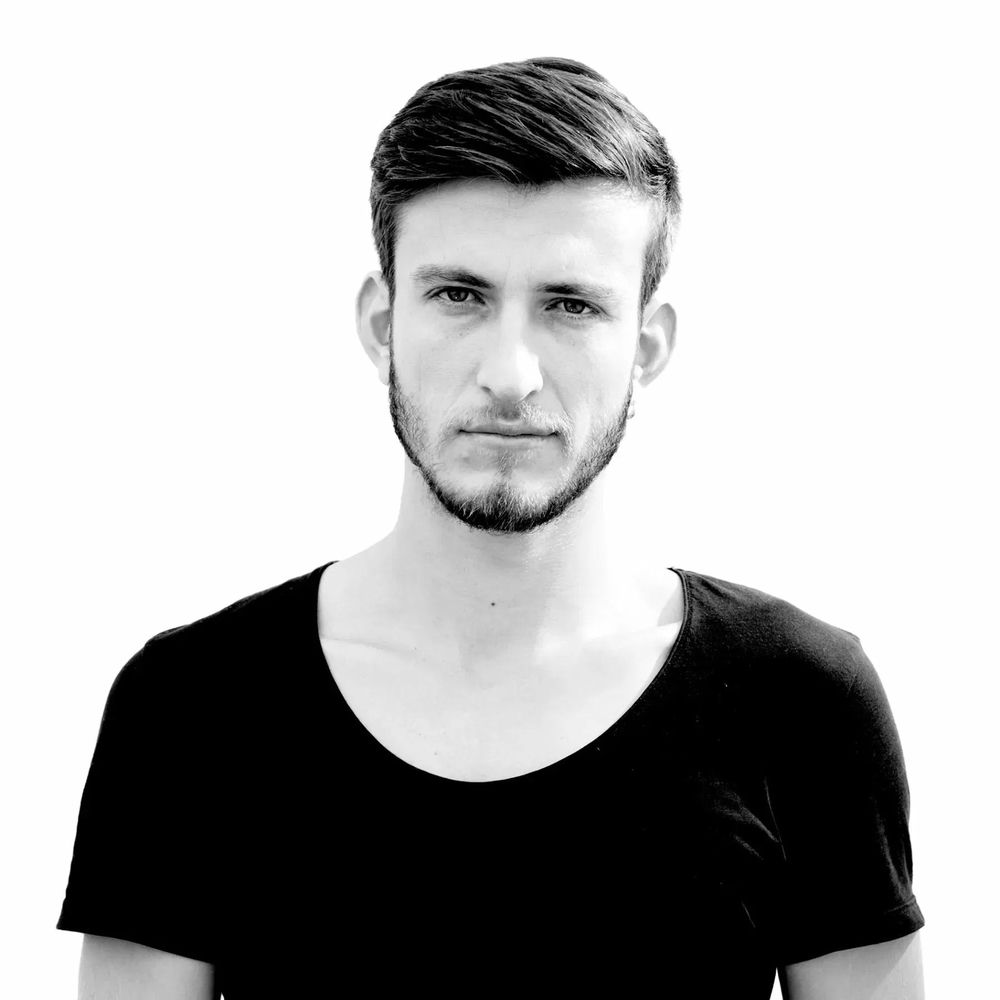 Sezer Uysal