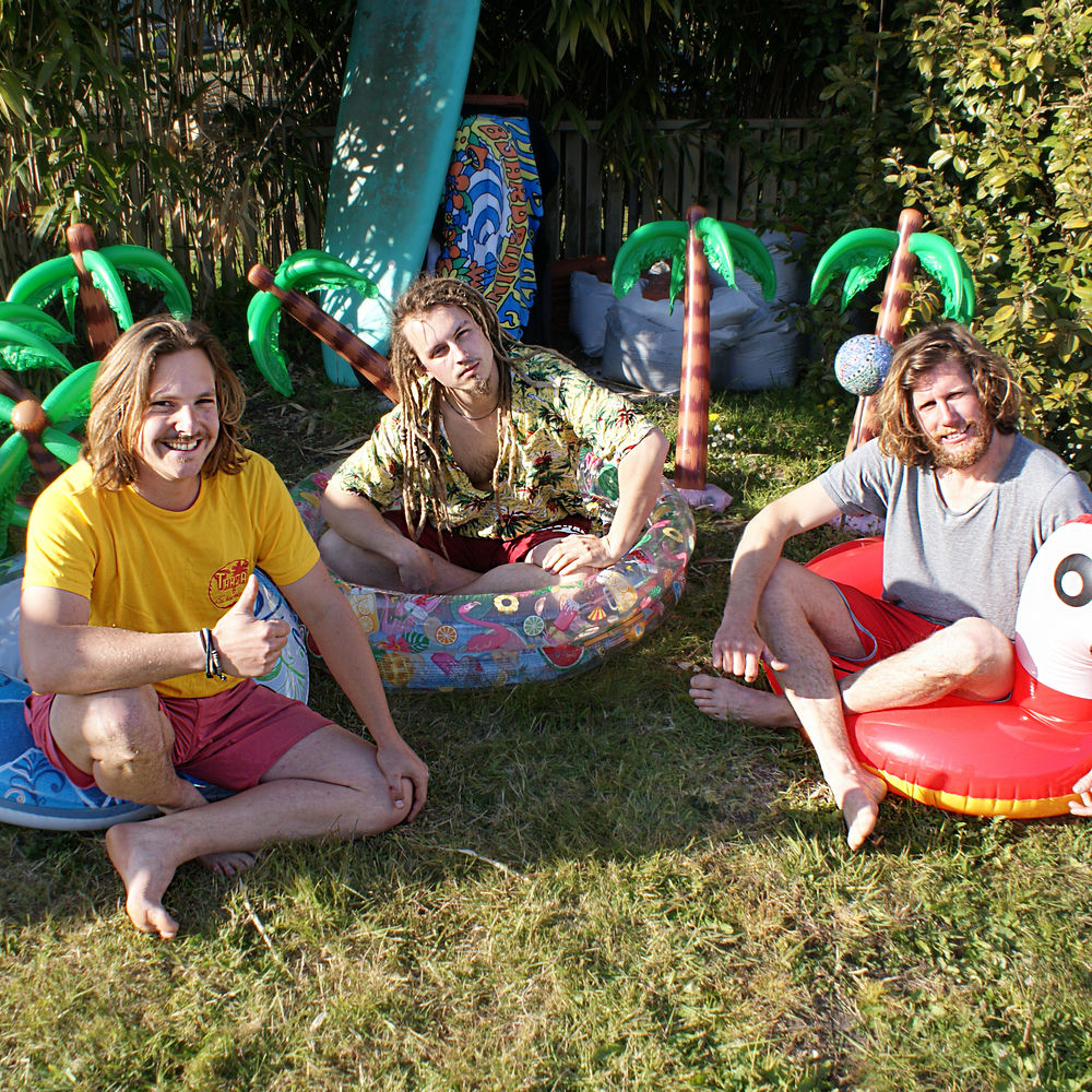Tarzan & The Beachwaiters