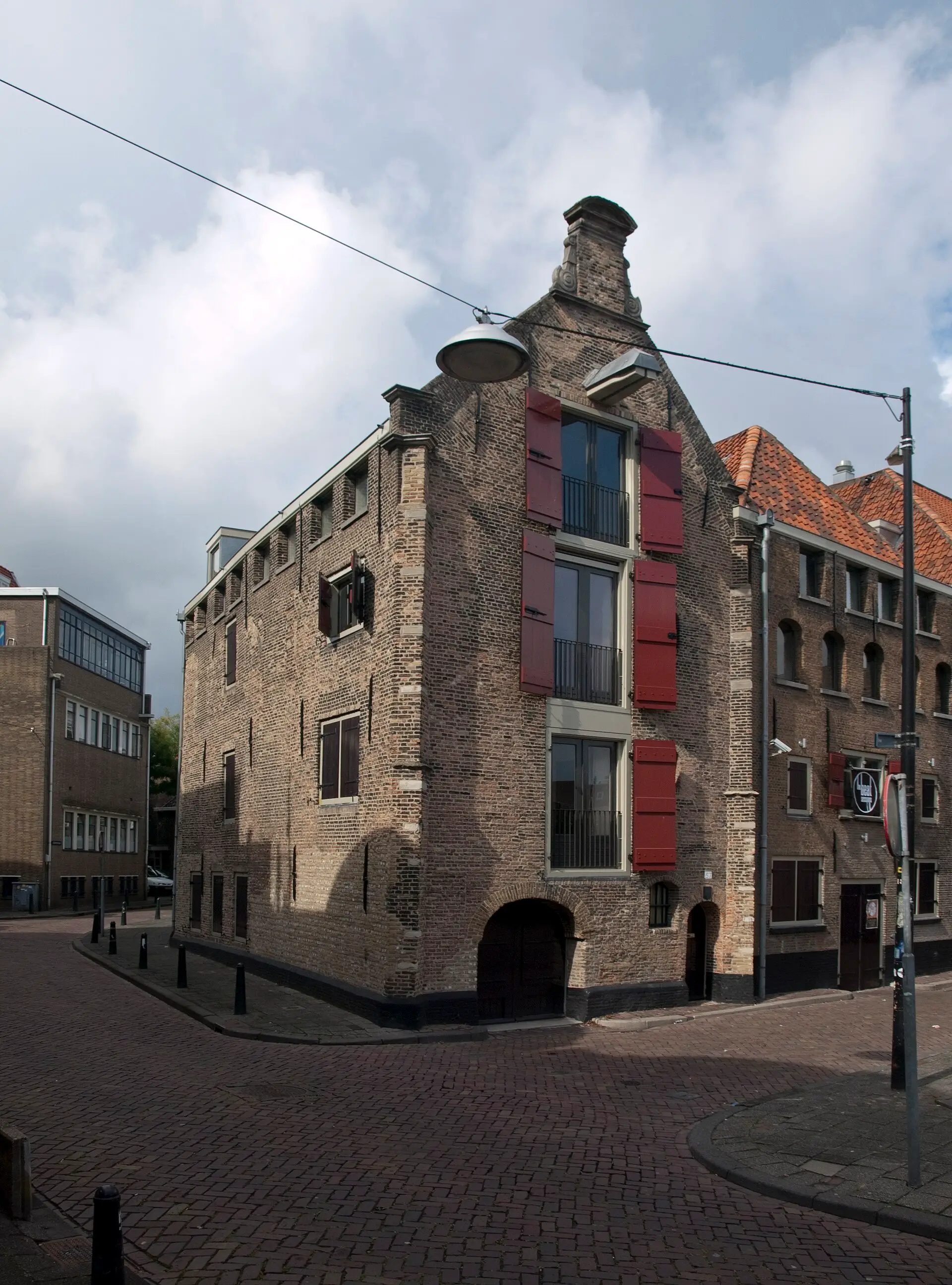 Dolhuis