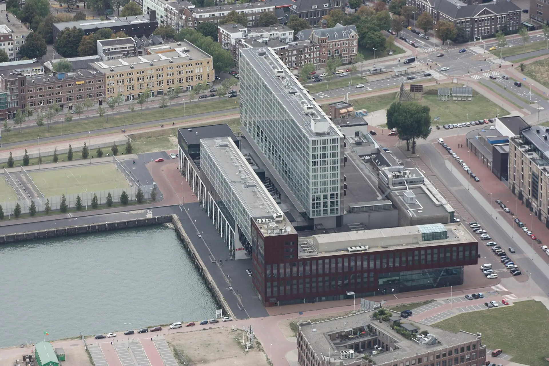 Schiecentrale