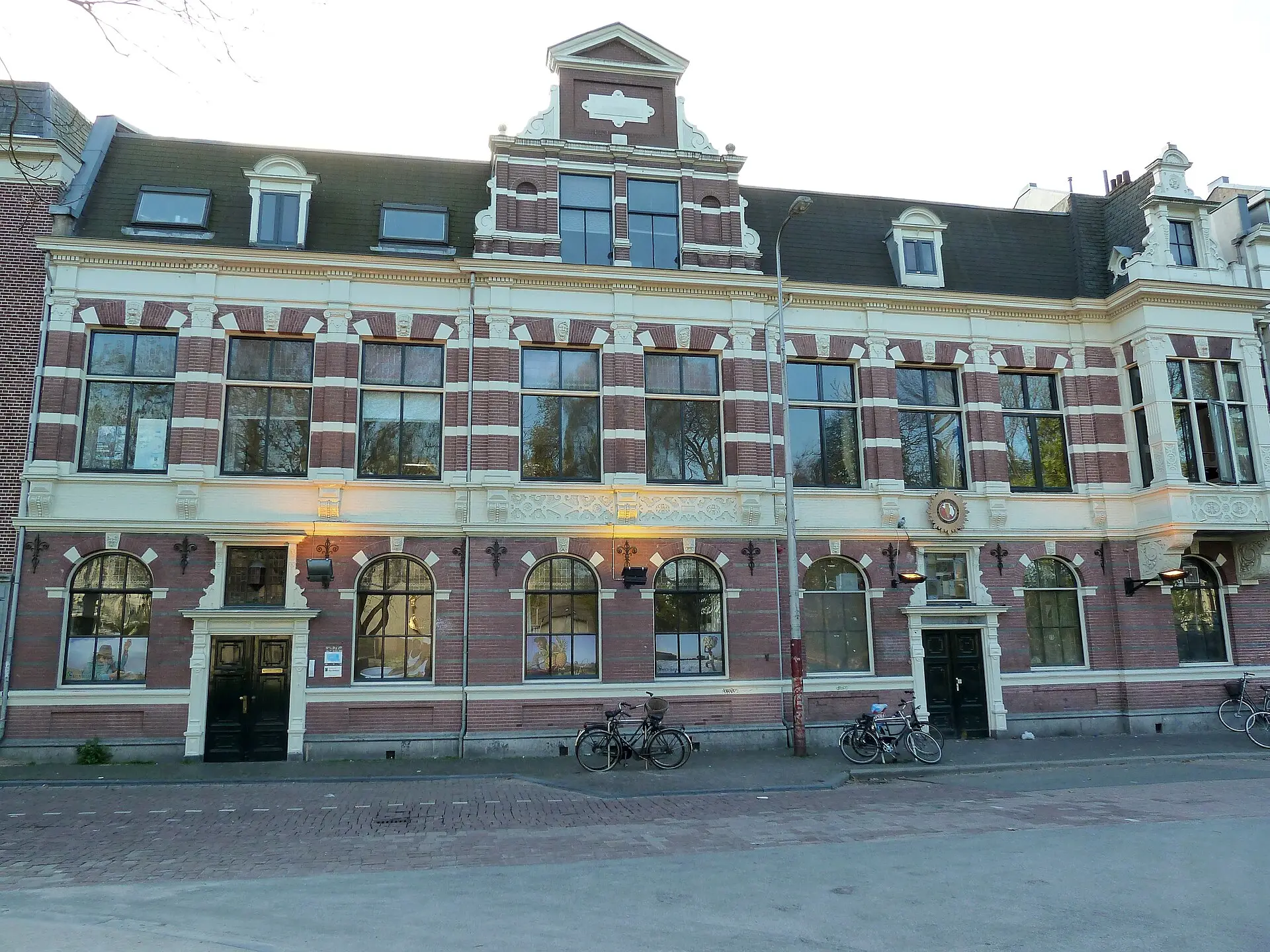 Symposion